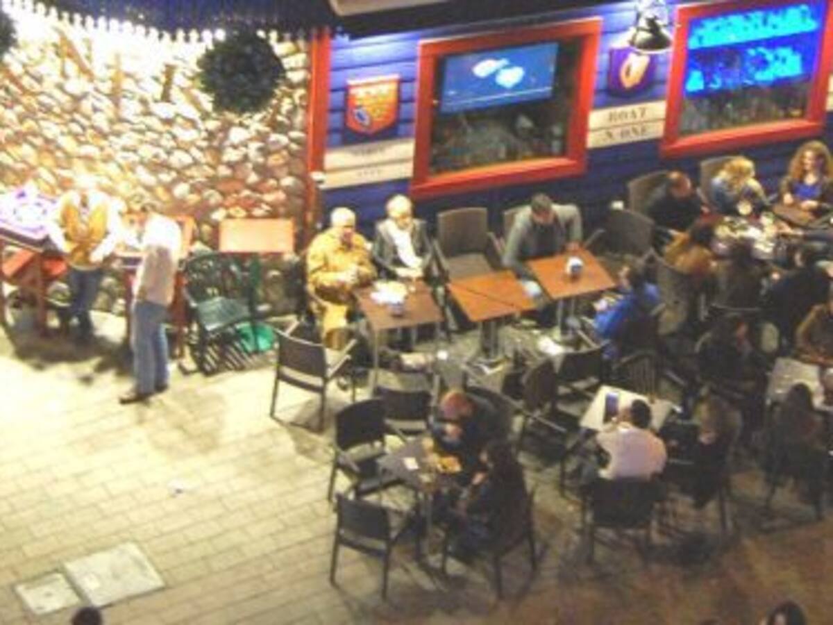 Los vecinos de la zona de ocio de Albacete comienzan los primeros contactos con la justicia