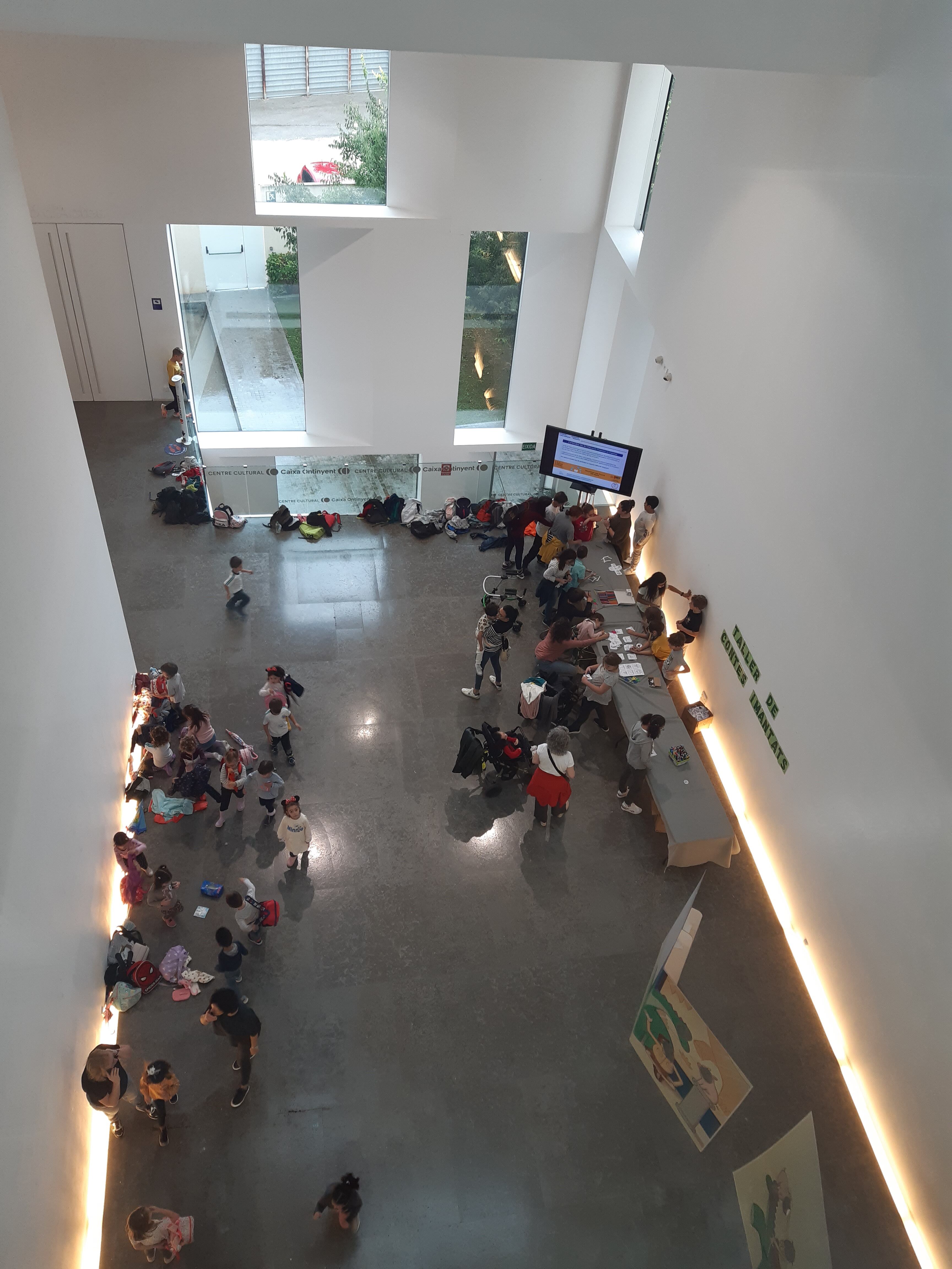 Centro Cultural Caixa Ontinyent- educación financiera