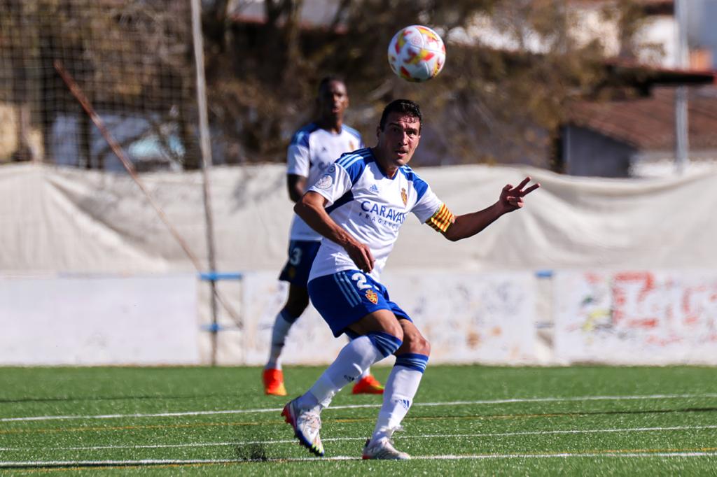 Zapater, en un acción del partido ante el Diocesano