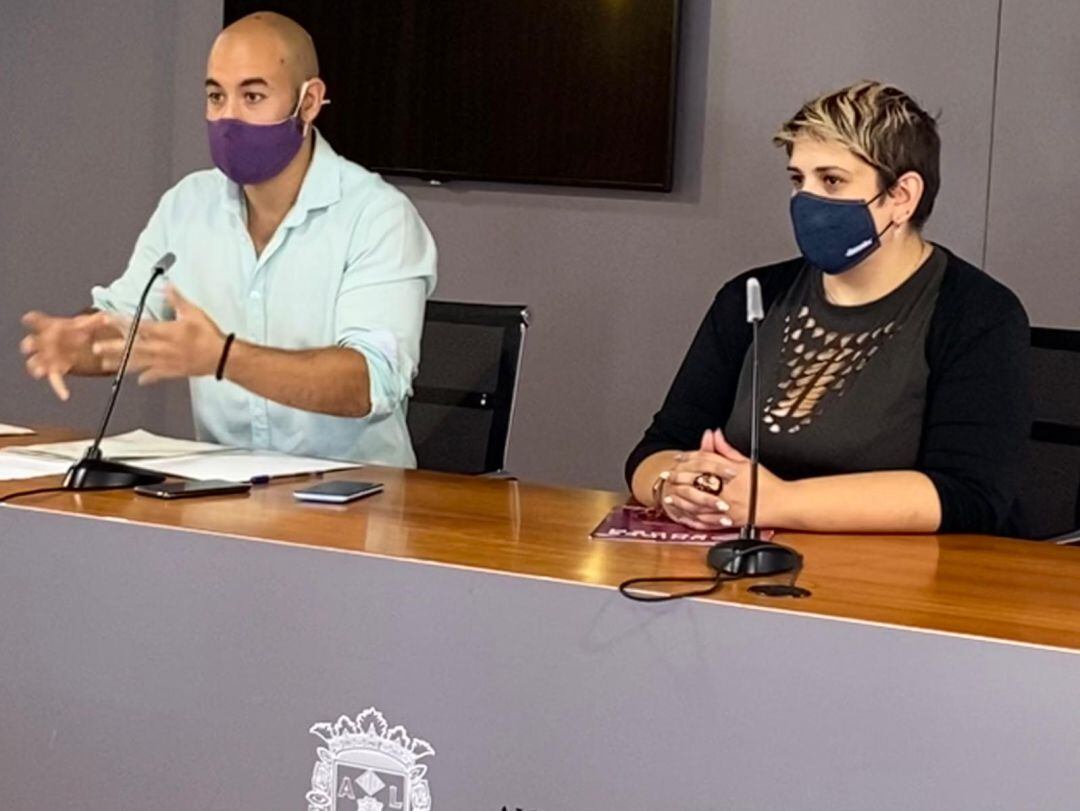 Xavi López y Vanessa Romero, durante la comparecencia