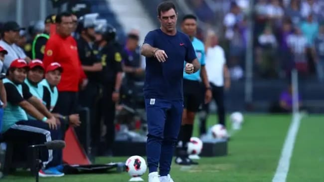 Pablo Guede es ahora una estrella de los banquillos.