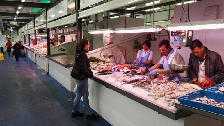 Una imagen del mercado provisional