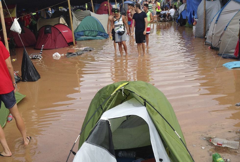 Imagen de archivo del festival Arenal Sound en el verano de 2015, durante el que, tras una tormenta, cerca de un millar de jóvenes tuvieron que ser desalojados