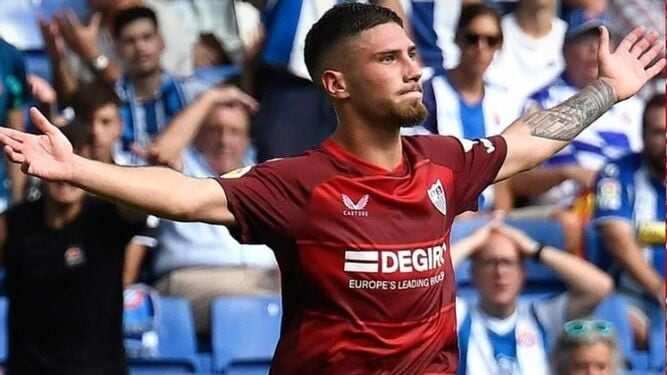 José Ángel celebra uno de sus goles al Espanyol esta temporada