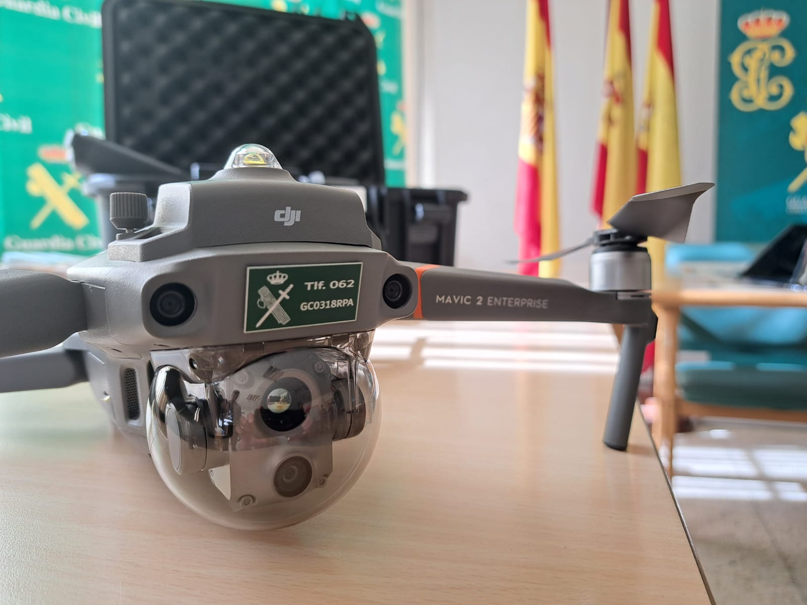 Dron equipado con cámara térmica