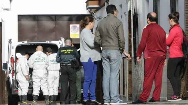 Tres personas han fallecido en un incendio en el municipio sevillano de Arahal. Ahora es Manuel el que ha fallecido, elevando a cuatro las víctimas del fuego.