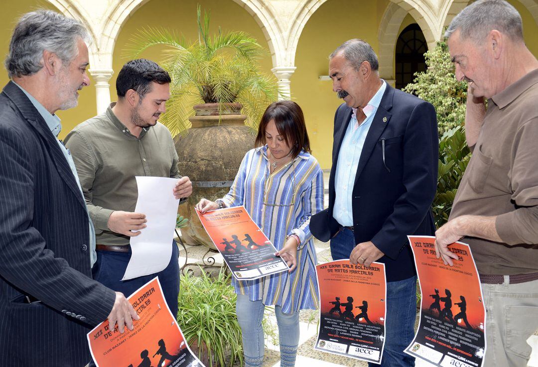 Presentada la Gala Solidaria de artes marciales en el Ayuntamiento 