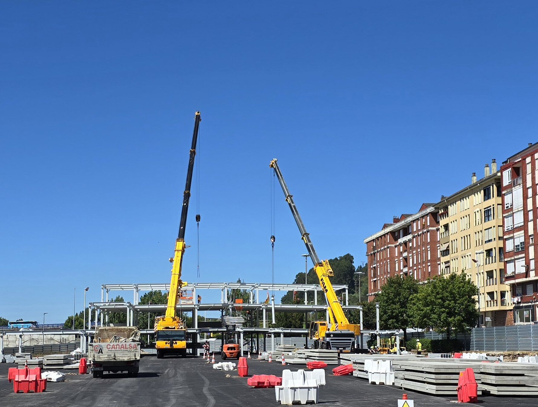 Las obras del aparcamiento en altura de La Carmencita