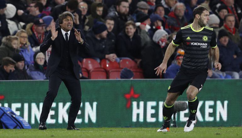 Branislav Ivanovic, durante un encuentro con el Chelsea