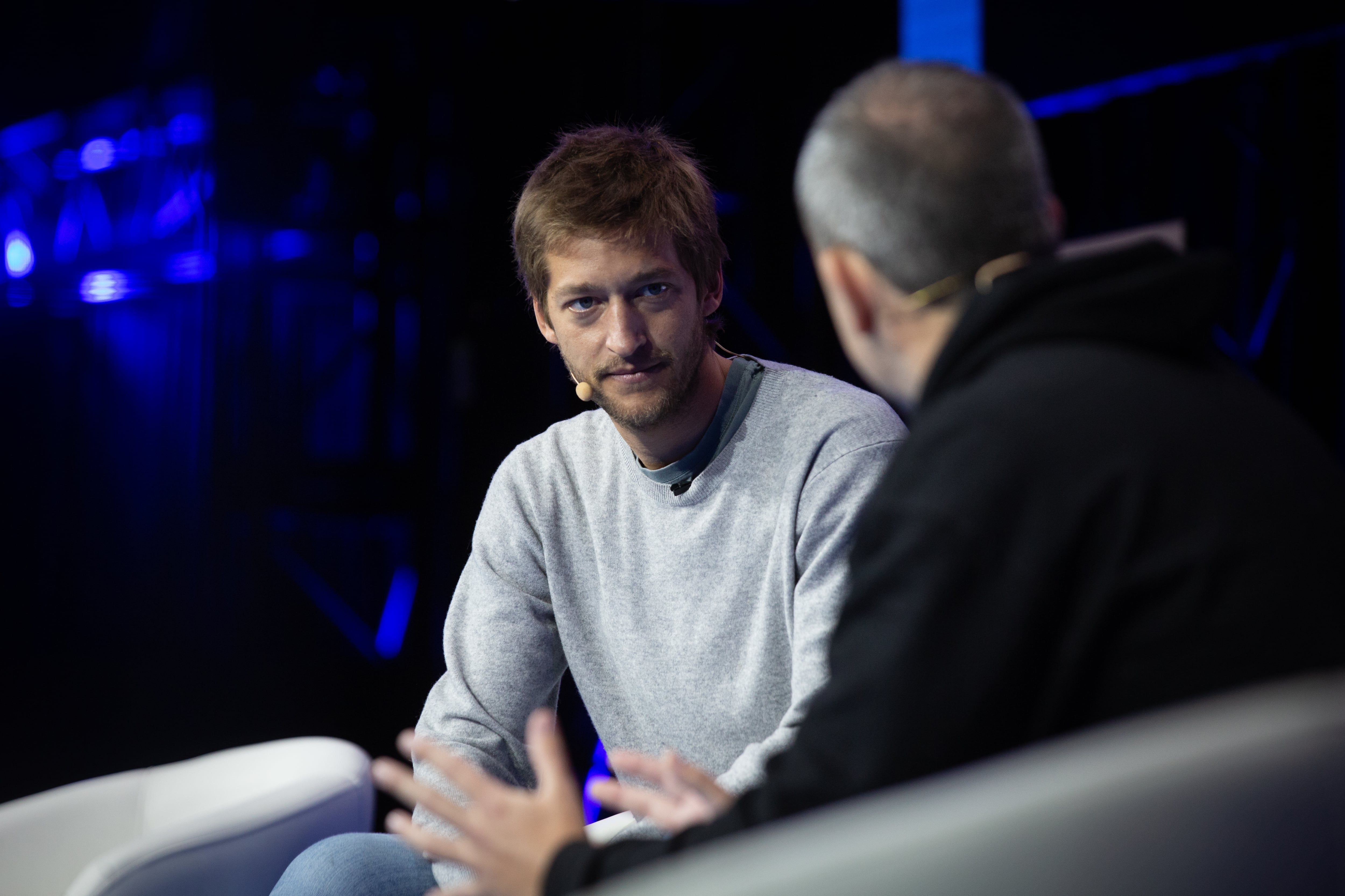 El CEO de Glovo, Oscar Pierre, durante un acto en el Mobile World Congress 2022 en Barcelona.