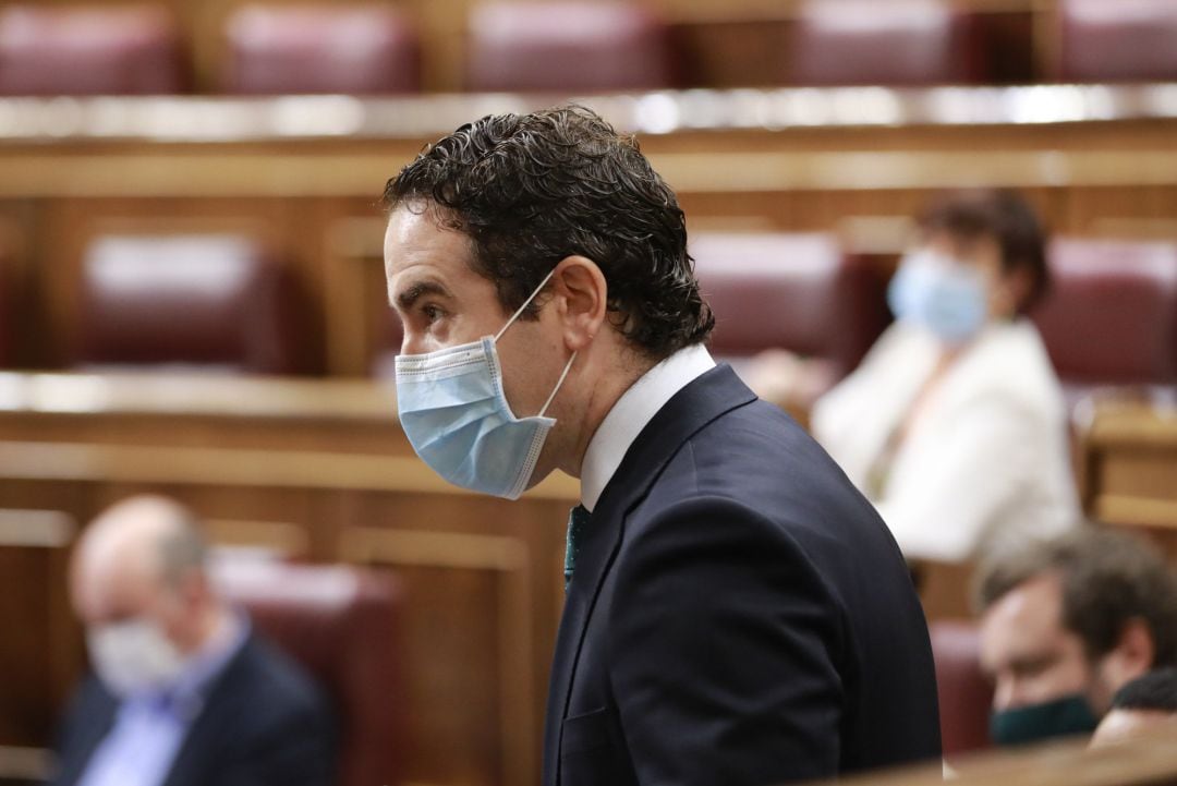 El portavoz parlamentario del PP, Teodoro García Egea, durante la sesión de control al Gobierno en el Congreso de los Diputados.