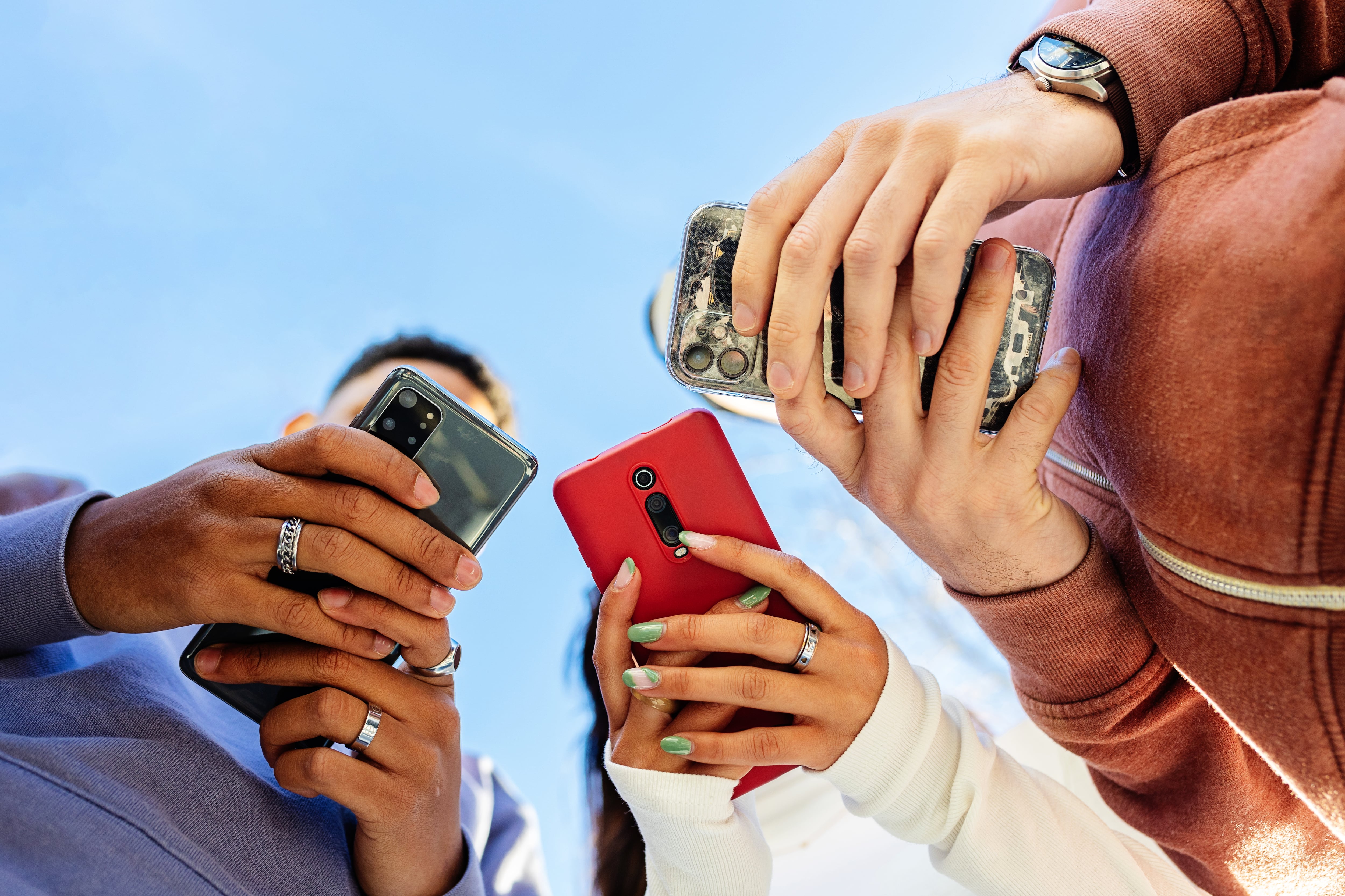 Los miembros del grupo Adolescencia Libre de Smartphones han celebrado ya las primeras reuniones virtuales.