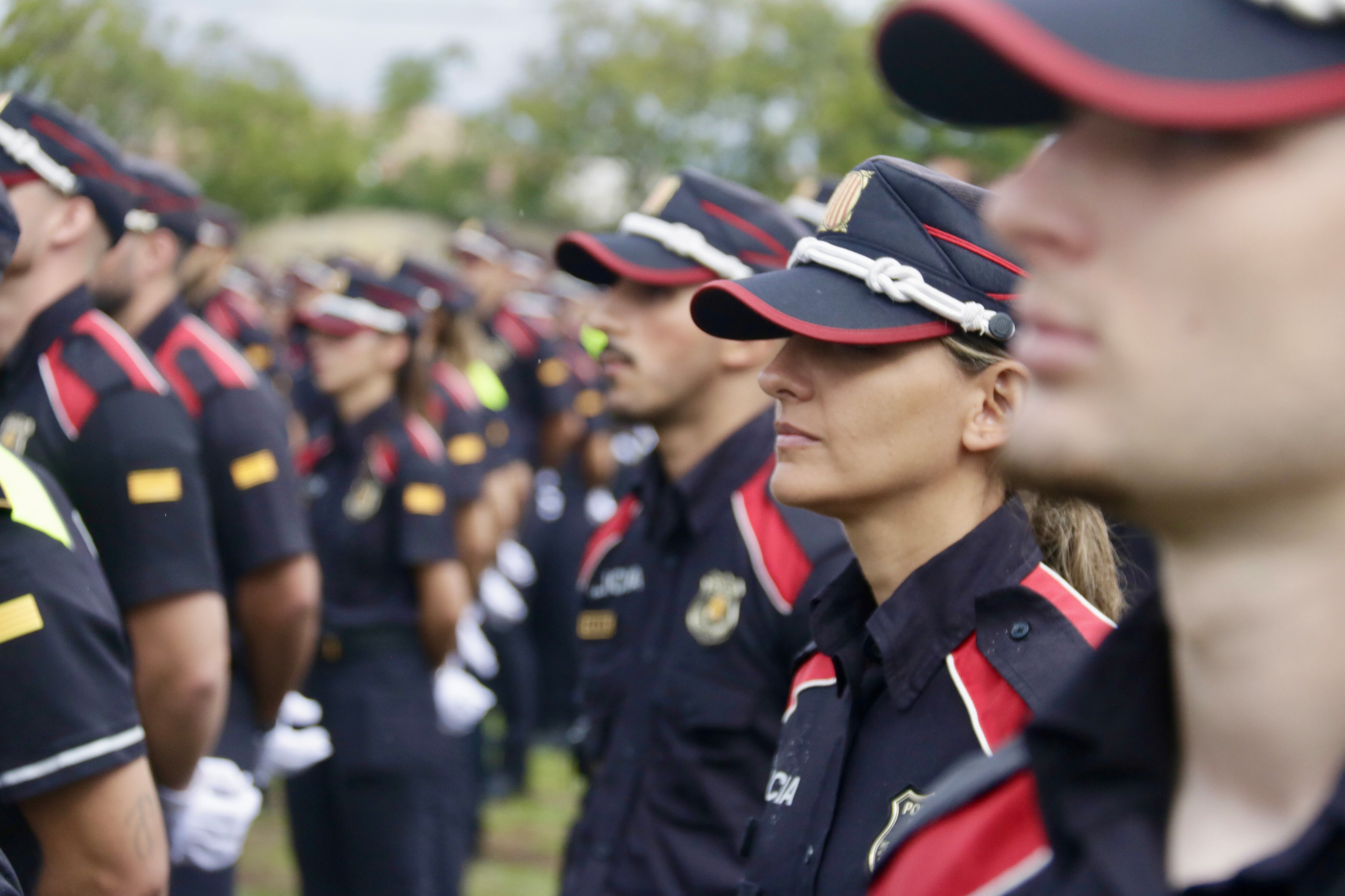 Agents de la 37a promoció del Curs de Formació Bàsica per a Policies 2024