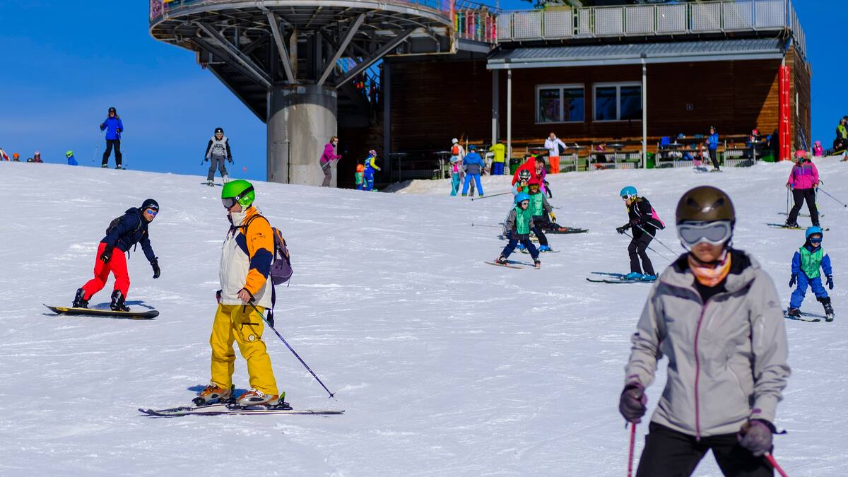 Panticosa pide a la DPH que continúe con el programa de Esquí Escolar
