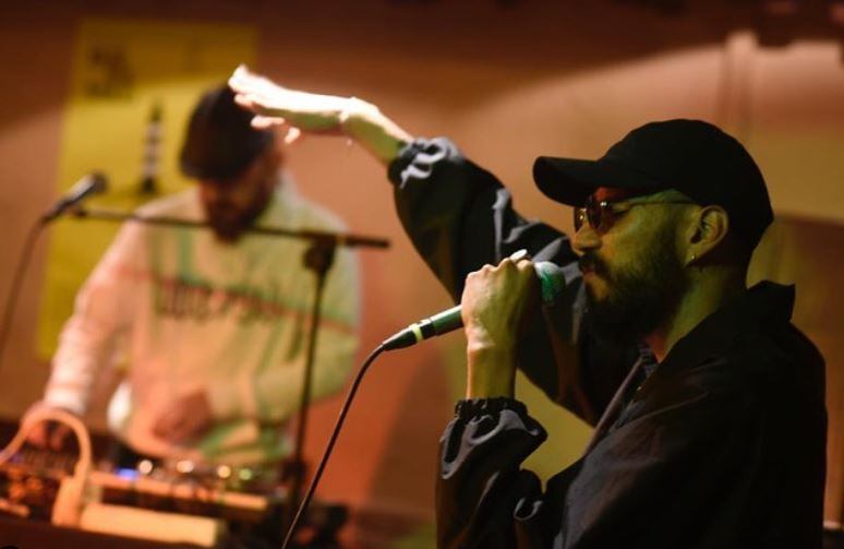 El rapero colombiano n.hardem, en su actuación de este viernes