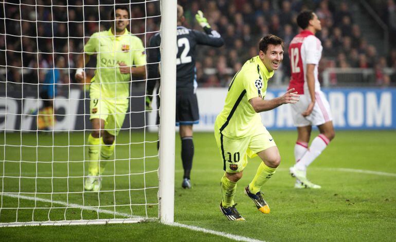 El delantero argentino del FC Barcelona Leo Messi muestra su alegría tras marcar el 0-2.