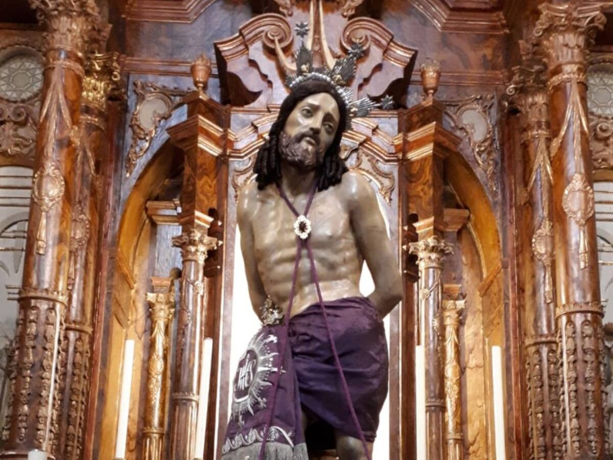 El Cristo de la Salud preside el Vía Crucis de la Agrupación de Cofradías en la Catedral de Málaga