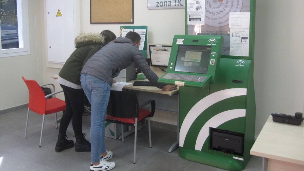 El paro se desborda en la comarca