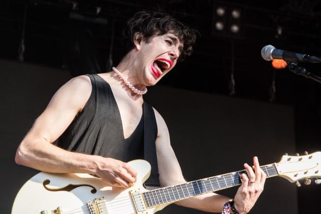 Ezra Furman, durante su concierto en el Primavera Sound 2018.