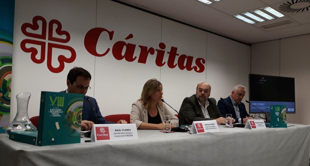 Más de 2 millones de personas en España viven con la incertidumbre de quedarse sin vivienda, según Cáritas.