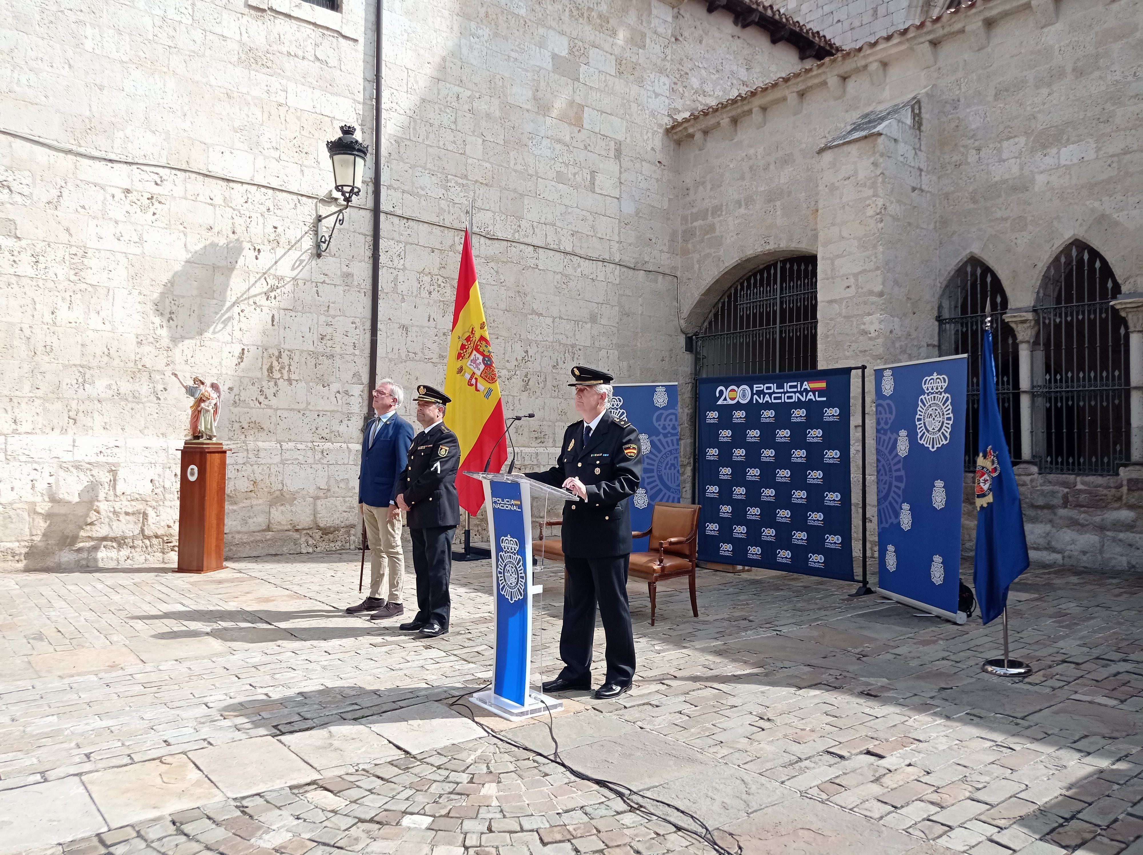 Homenaje a los Policías Nacionales víctimas del terrorismo