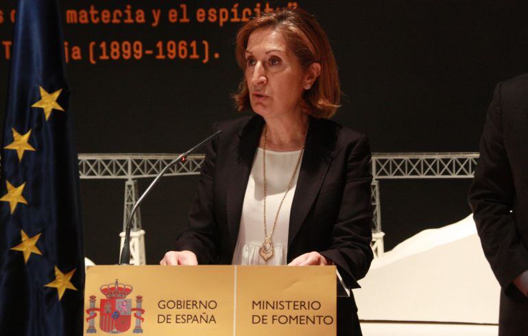 La ministra de Foment, Ana Pastor