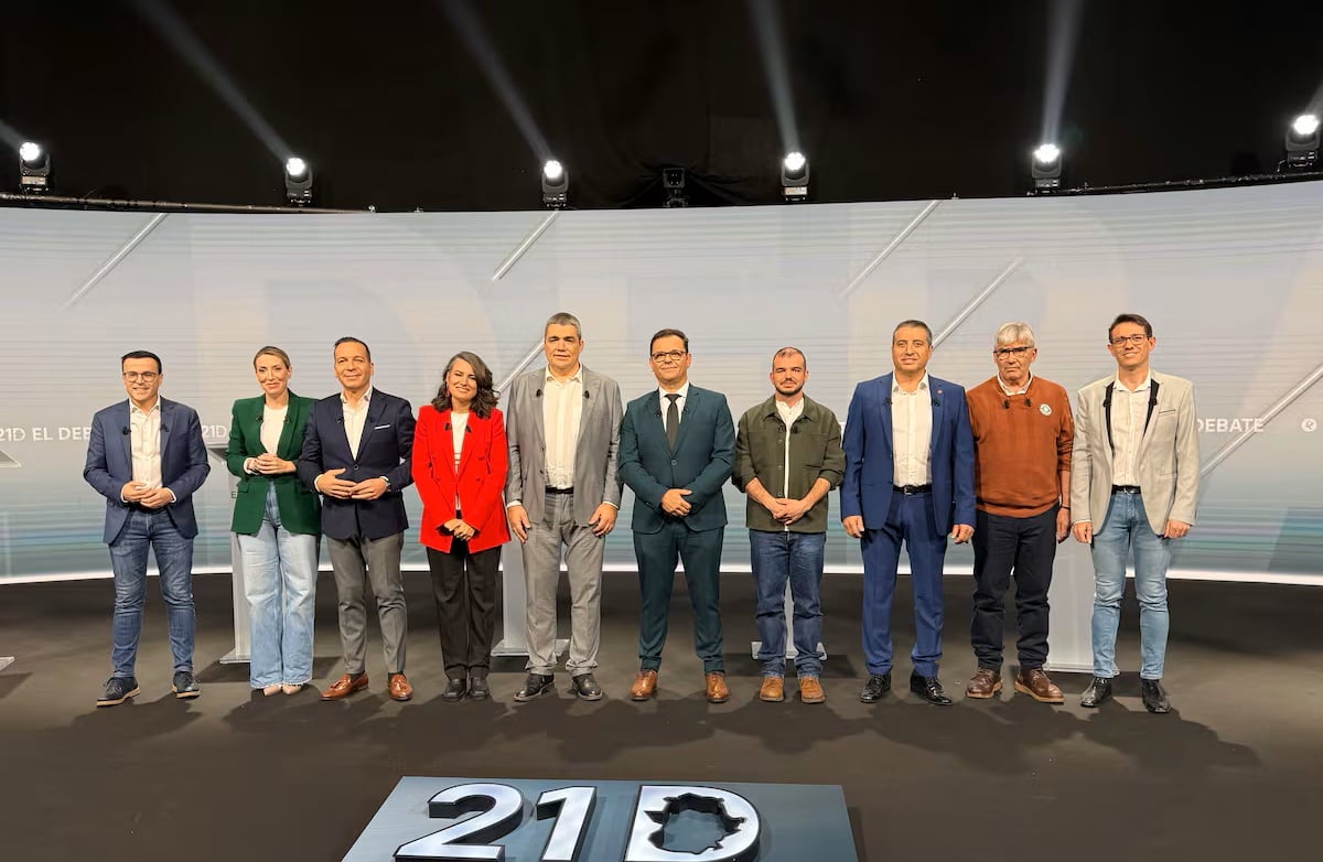 Los participantes en el debate electoral celebrado en la televisión pública extremeña el 11 de diciembre