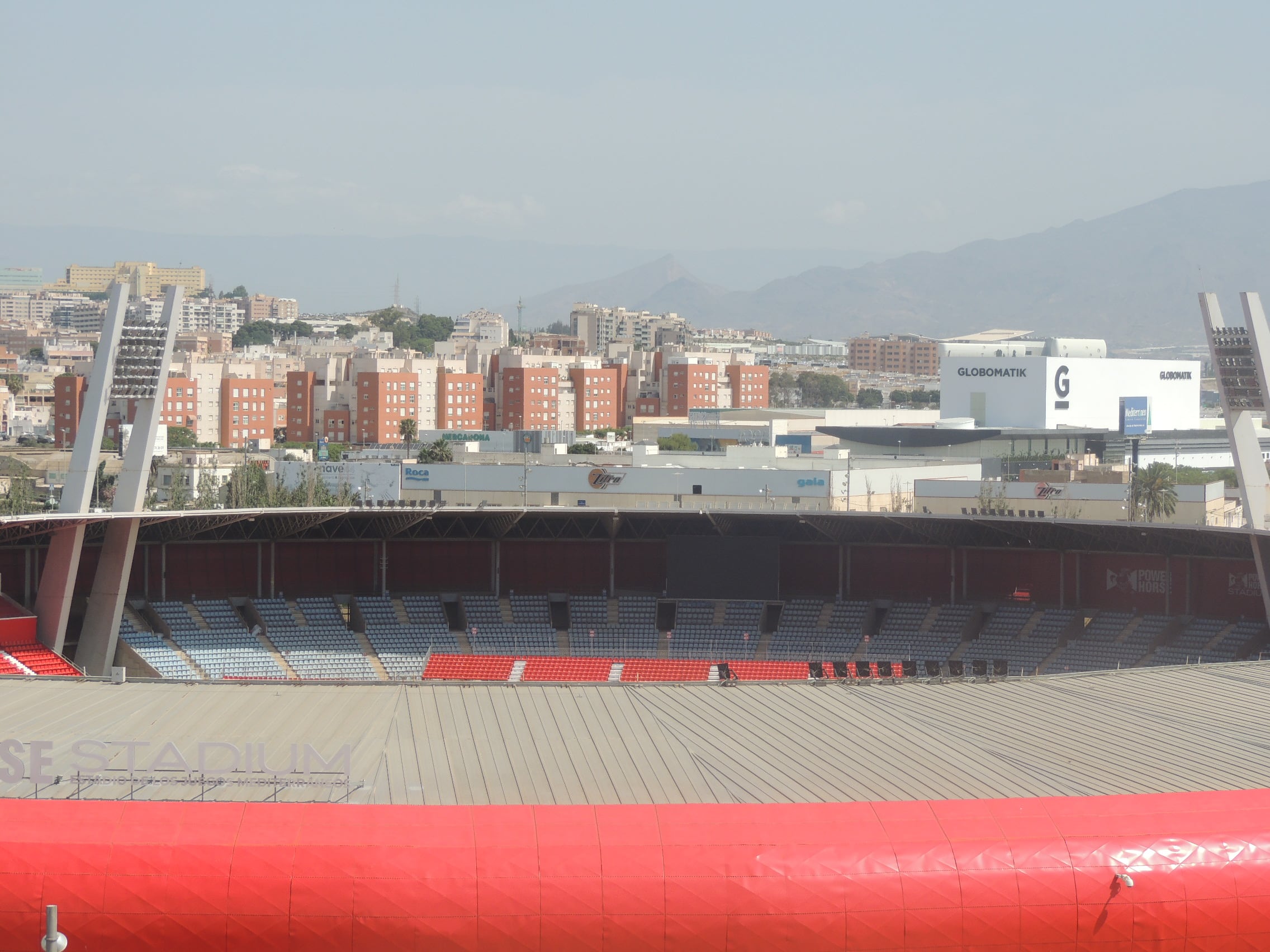 Así se encuentra el Mediterráneo este miércoles, con los Fondos sin lonas.