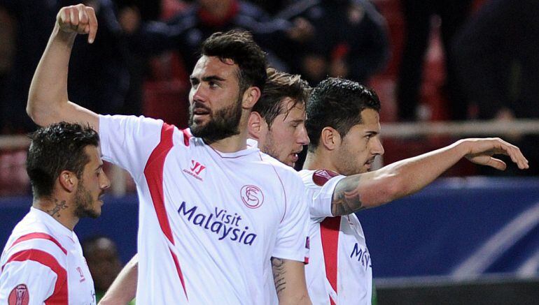 Iborra celebra el tanto frente al Borussia