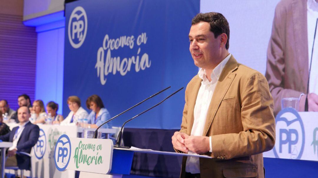 Juanma Moreno presidente regional del PP.