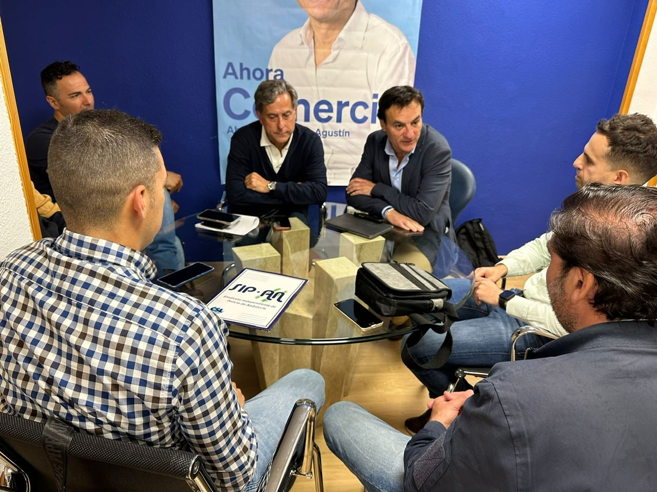 Reunión del PP con representantes de la Policía Local de Jaén.