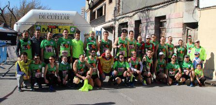 Los atletas del Club Atletismo Cuéllar preparados para disputar la Carrera Murallas de Cuéllar 2019