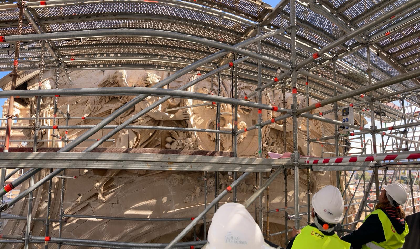 Detalle de la fachada de la catedral de Murcia visto desde una de la visitas guiadas &#039;Los secretos de la catedral&#039;.