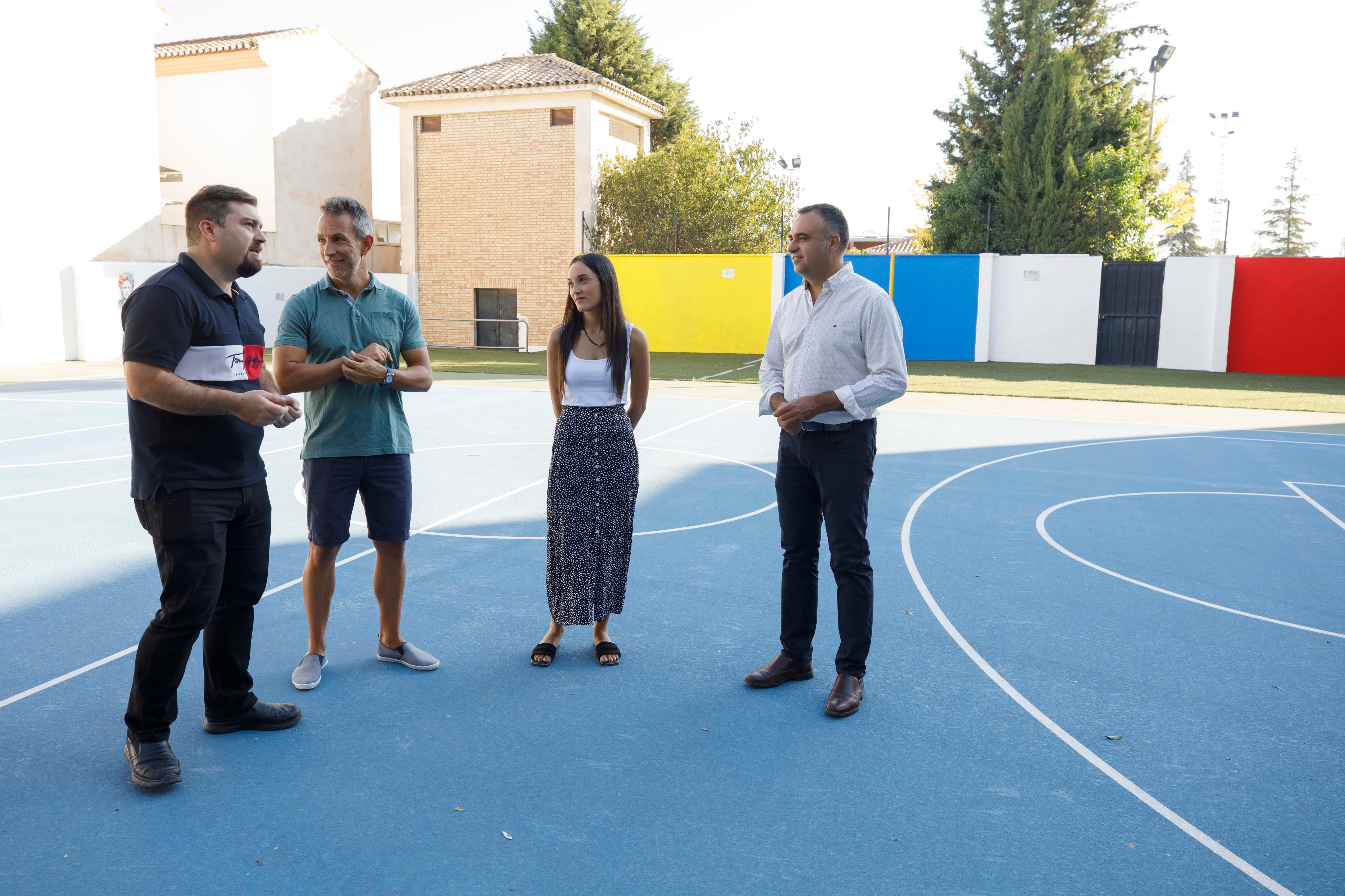 Los colegios de Alhendín, a punto