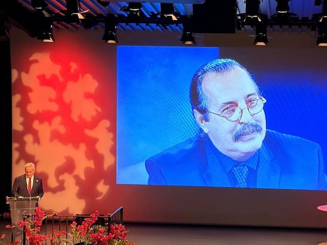 Cristóbal Cervantes durante la lectura del pregón de Feria