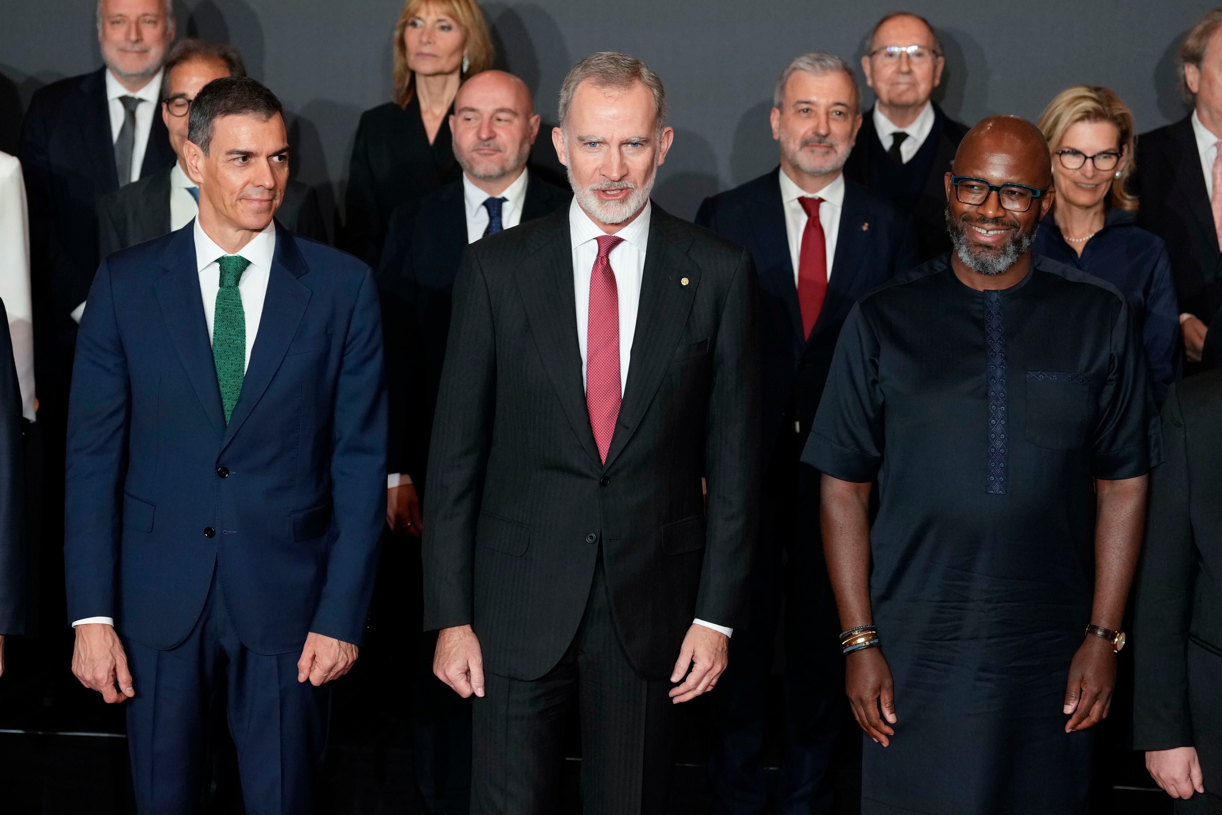 Felipe VI pide "restringir el uso de la fuerza" en Oriente Próximo y reclama "una salida diplomática" del conflicto en Irán