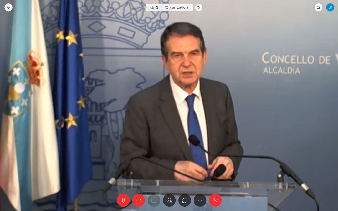 El alcalde de Vigo, Abel Caballero durante una rueda de prensa telemática