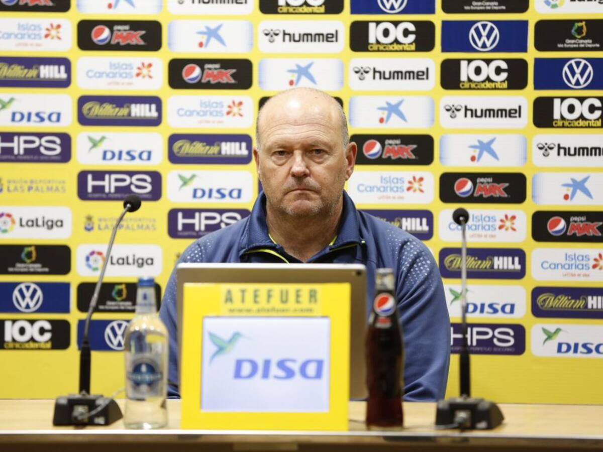 Pepe Mel: "Lo principal que me expuso Helguera es que cuenta conmigo"