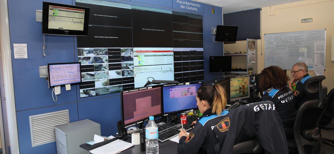 El centro de pantallas de la Policía Local de Getafe