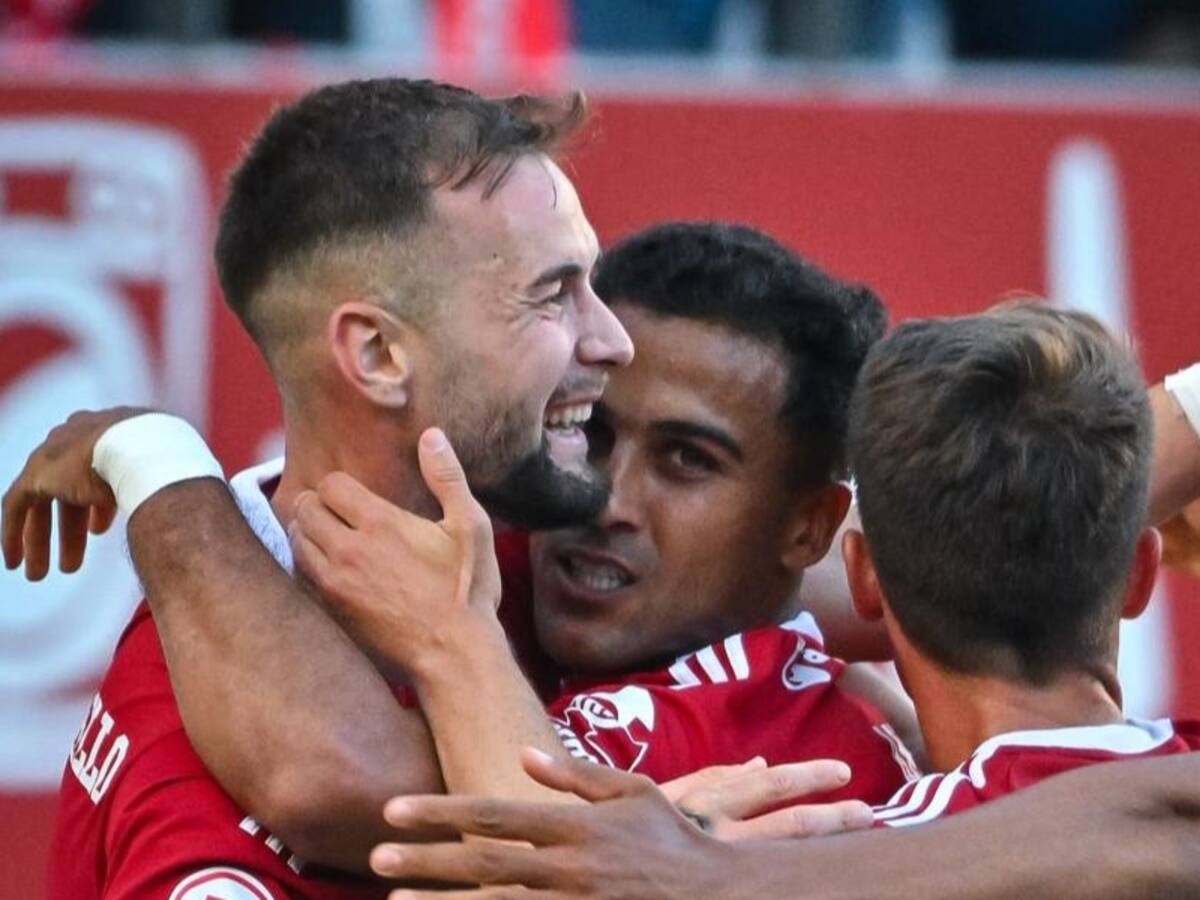 La extraordinaria campaña institucional del Real Murcia se empaña con los malos resultados deportivos