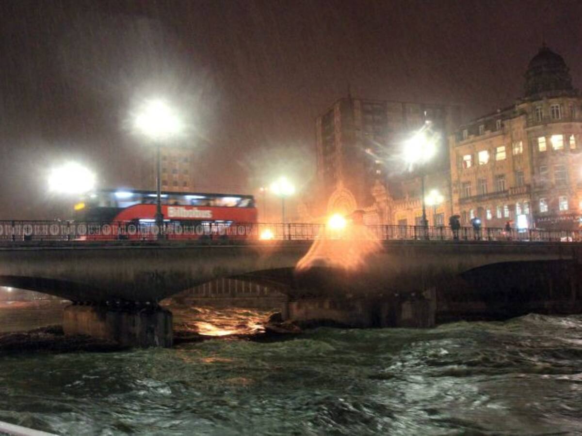 La ría aguantó en Bilbao