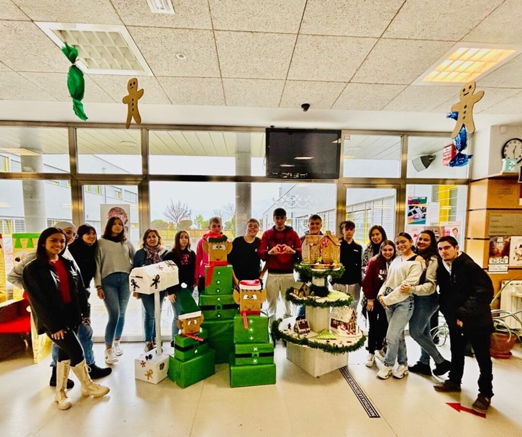 Alumnos del ciclo de actividades comerciales