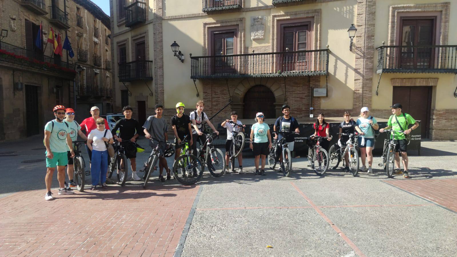 El Congreso del Bienestar y la Vida Buena reconoce a Biciclistas de Corella y Recicleta Ribera por su apuesta por la movilidad sostenible y la vida en comunidad.