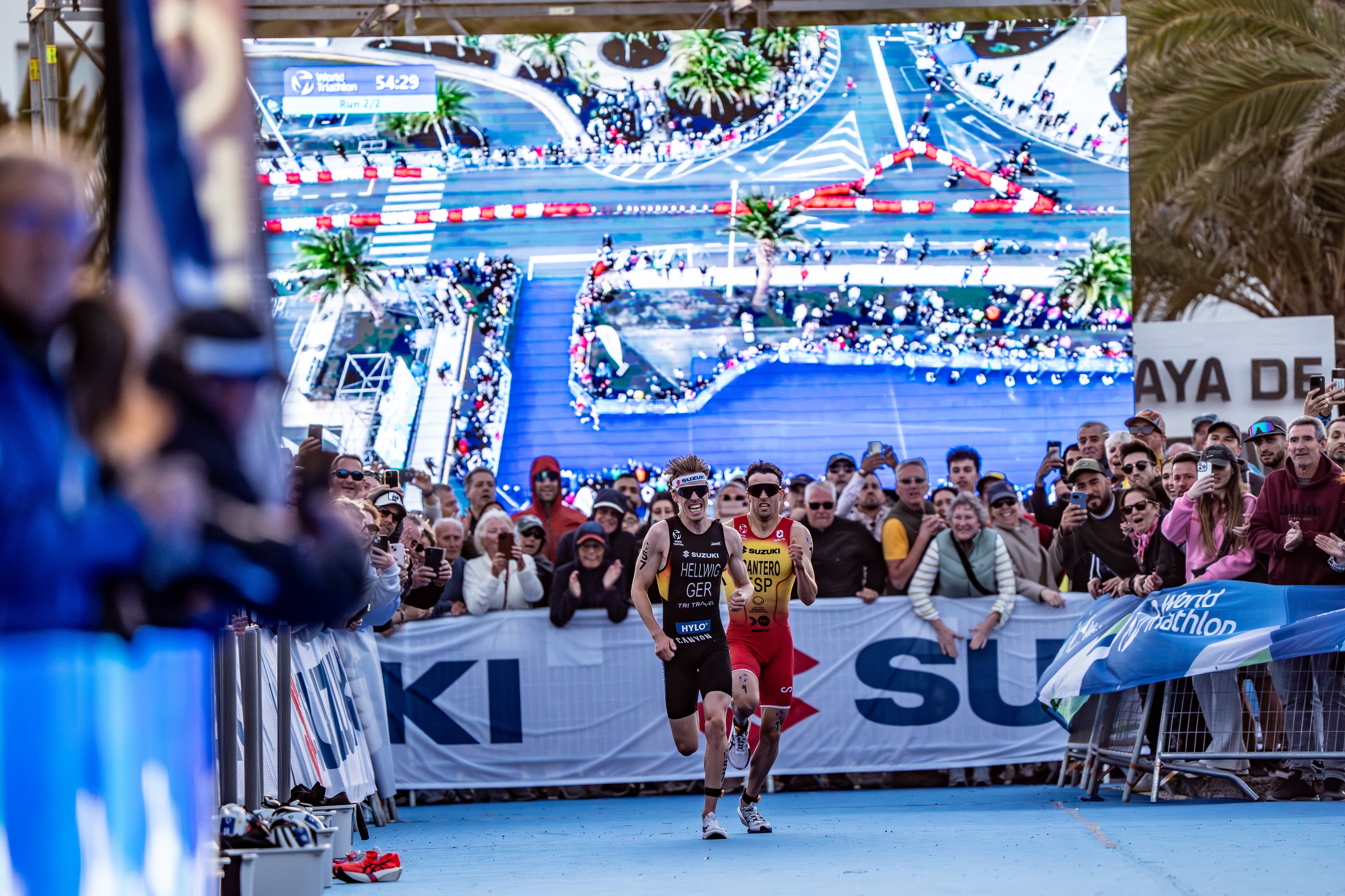 David Cantero reina en la Copa del Mundo de Triatlón de Lanzarote.