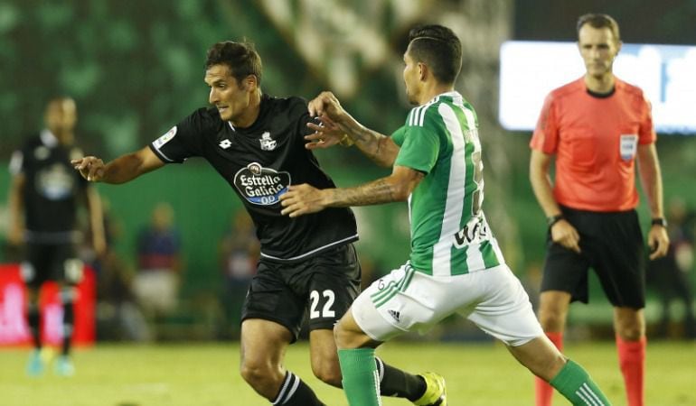 El Deportivo de La Coruña visita Mendizorroza este lunes.