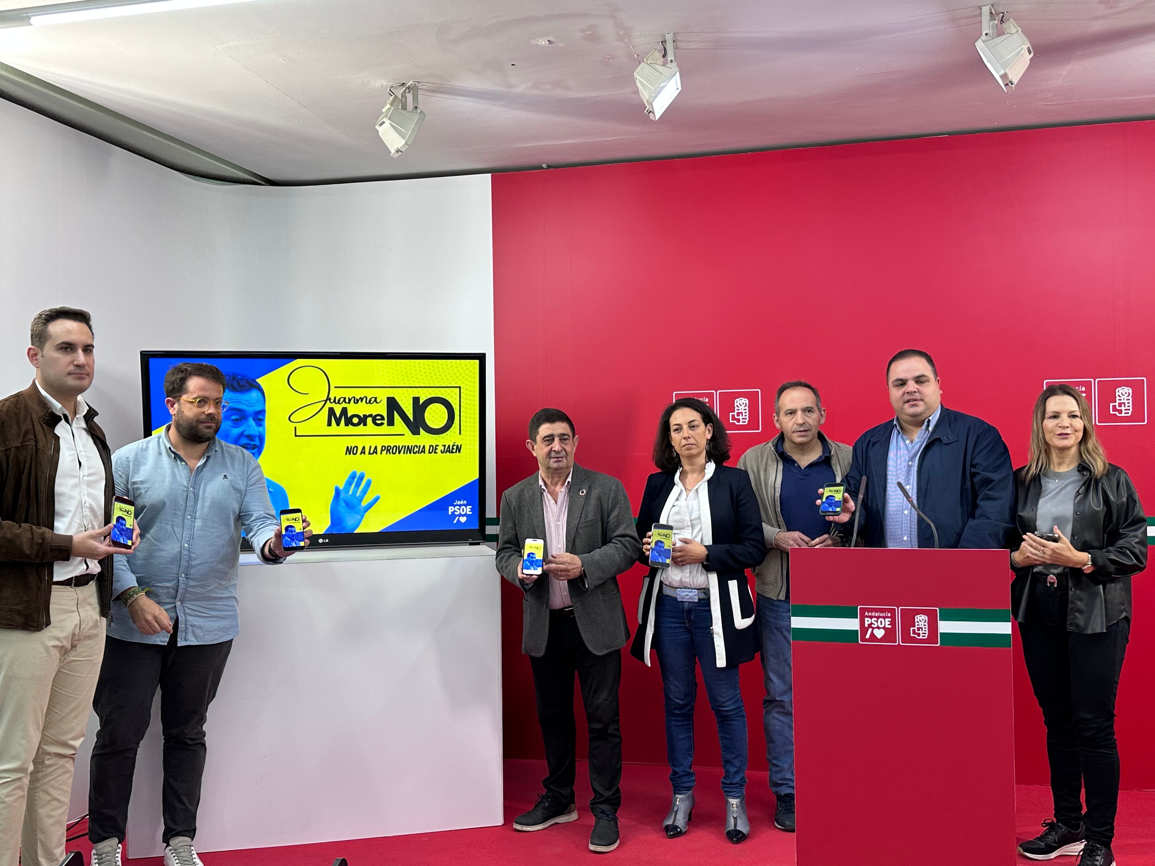 El PSOE de Jaén pone en marcha una campaña para hacer ver &quot;el desprecio al que la provincia de Jaén está sometido por parte de la Junta de Andalucía&quot;.