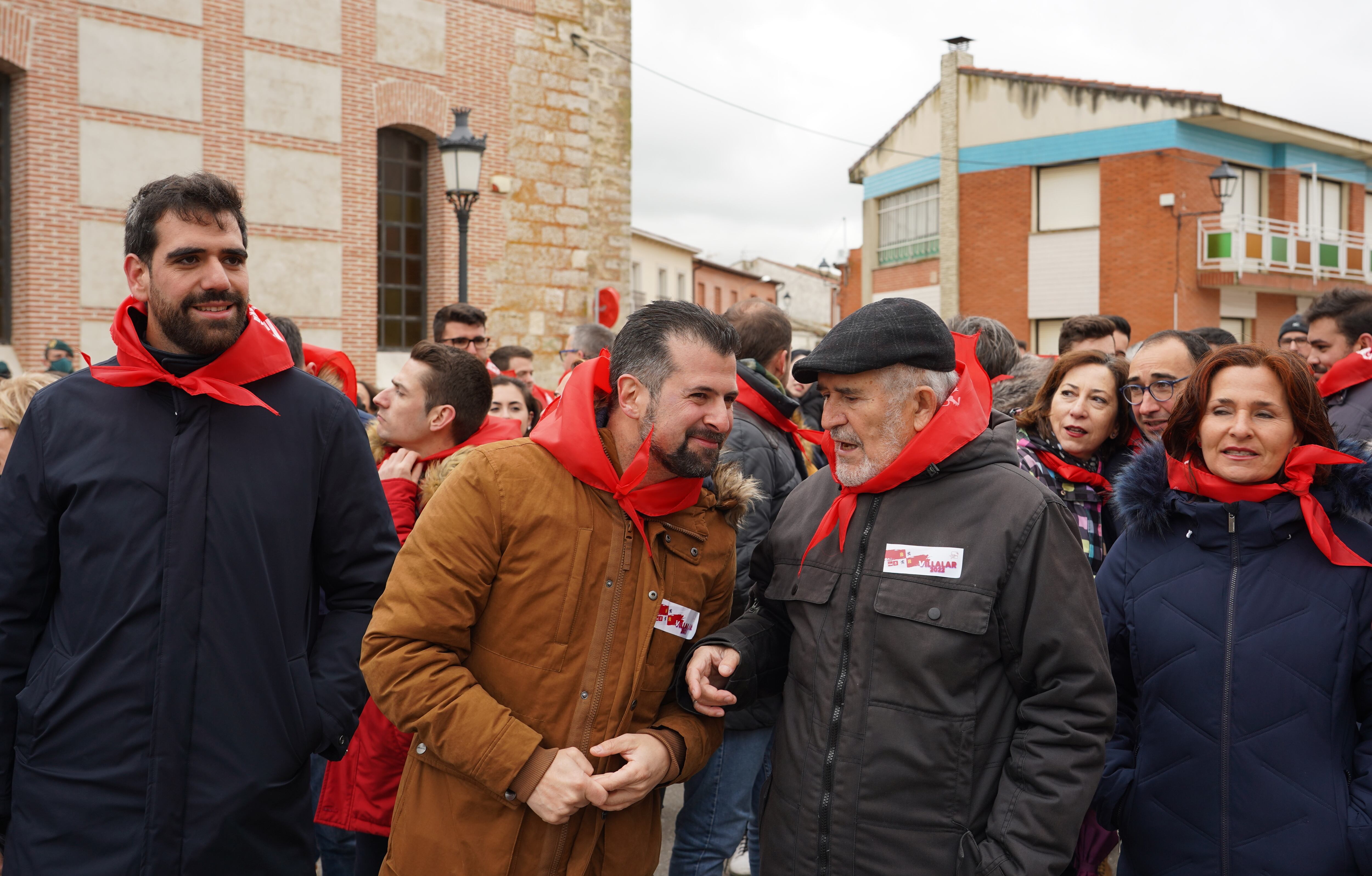 Luis Tudanca acompañado de Demetrio Madrid