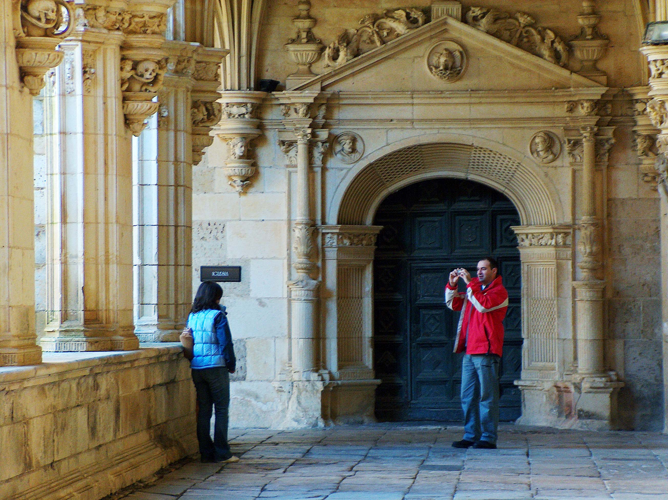 Claustro del Real Monasterio de San Zoilo en Carrión de los Condes