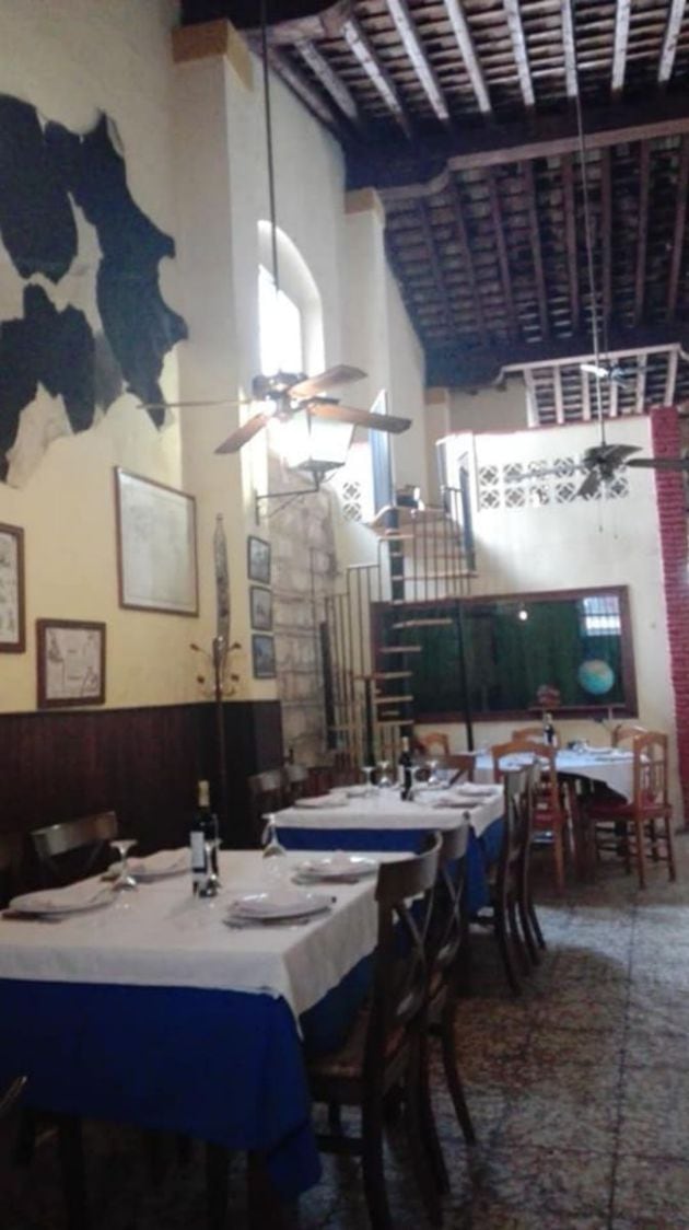 Interior de la Parrilla La Pampa