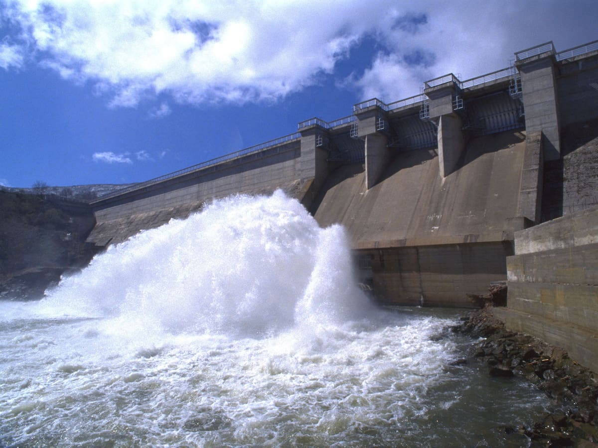 La lluvia y la nieve acumulada obliga a desembalsar agua en las presas madrileñas para evitar inundaciones